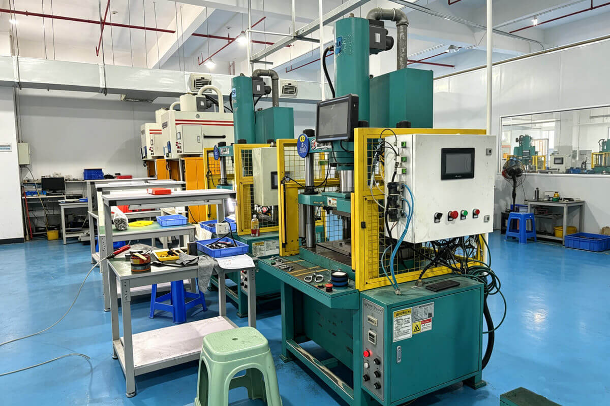 Shaping Equipment